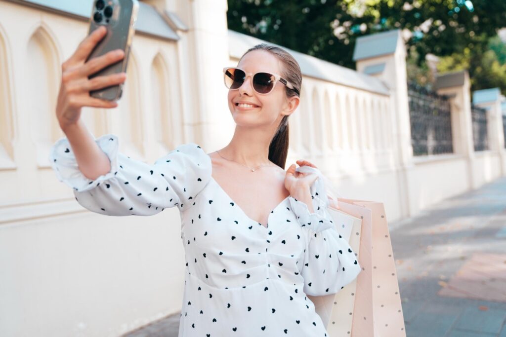 Okulary przeciwsłoneczne to nie tylko modny dodatek, ale również istotny element ochrony dla naszych oczu